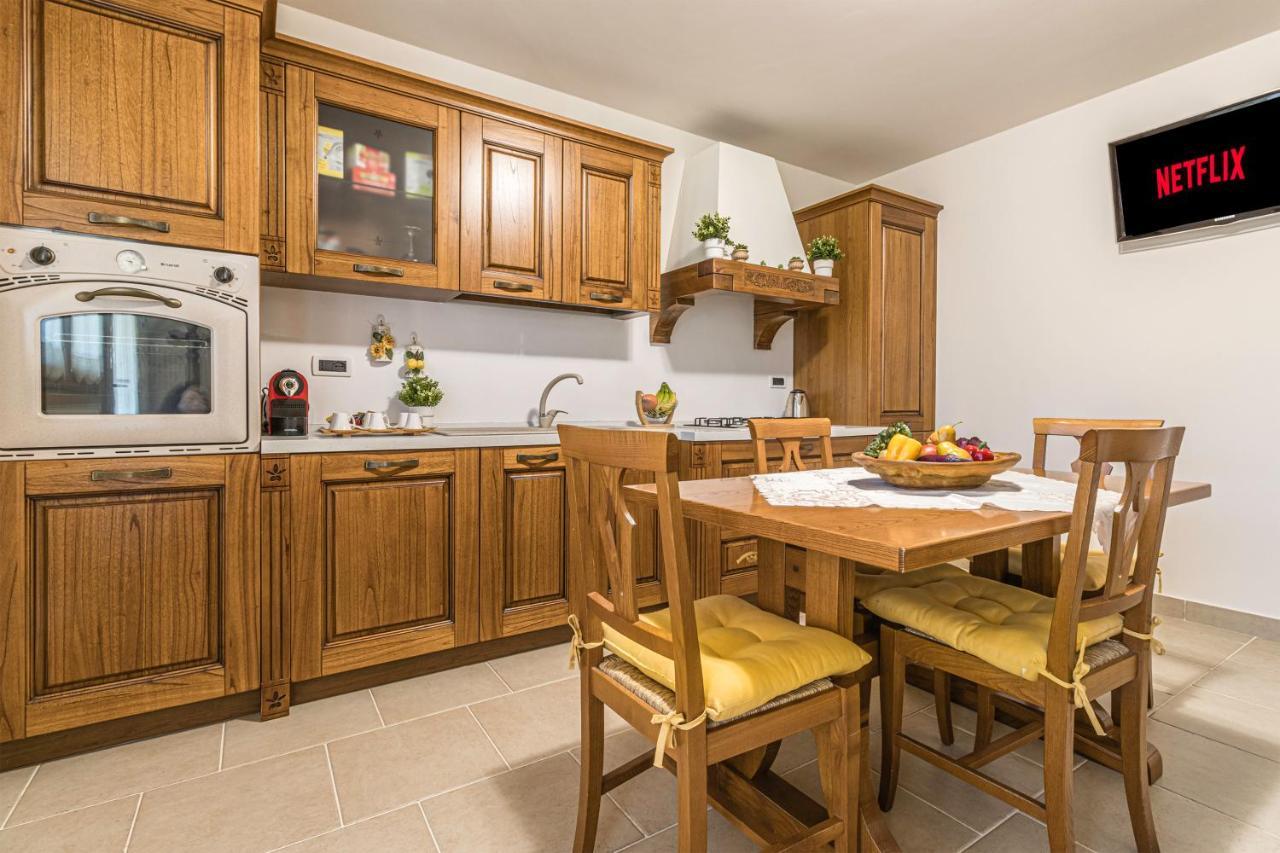 Wanderlust Apt In Villa Con Piscina - 45 Min Venezia - Zona Unesco San Pietro Di Feletto Exterior foto