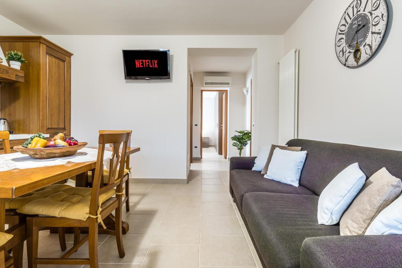 Wanderlust Apt In Villa Con Piscina - 45 Min Venezia - Zona Unesco San Pietro Di Feletto Exterior foto