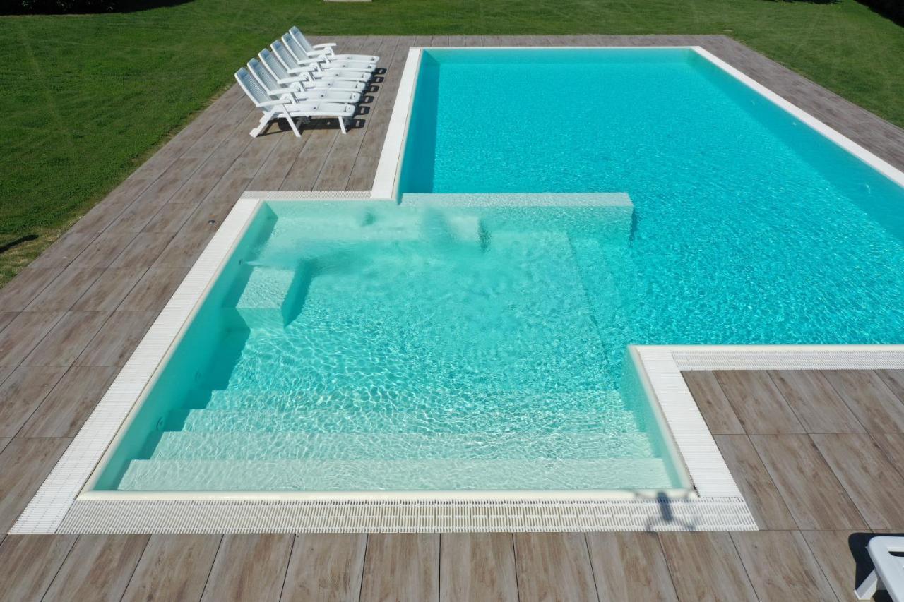 Wanderlust Apt In Villa Con Piscina - 45 Min Venezia - Zona Unesco San Pietro Di Feletto Exterior foto